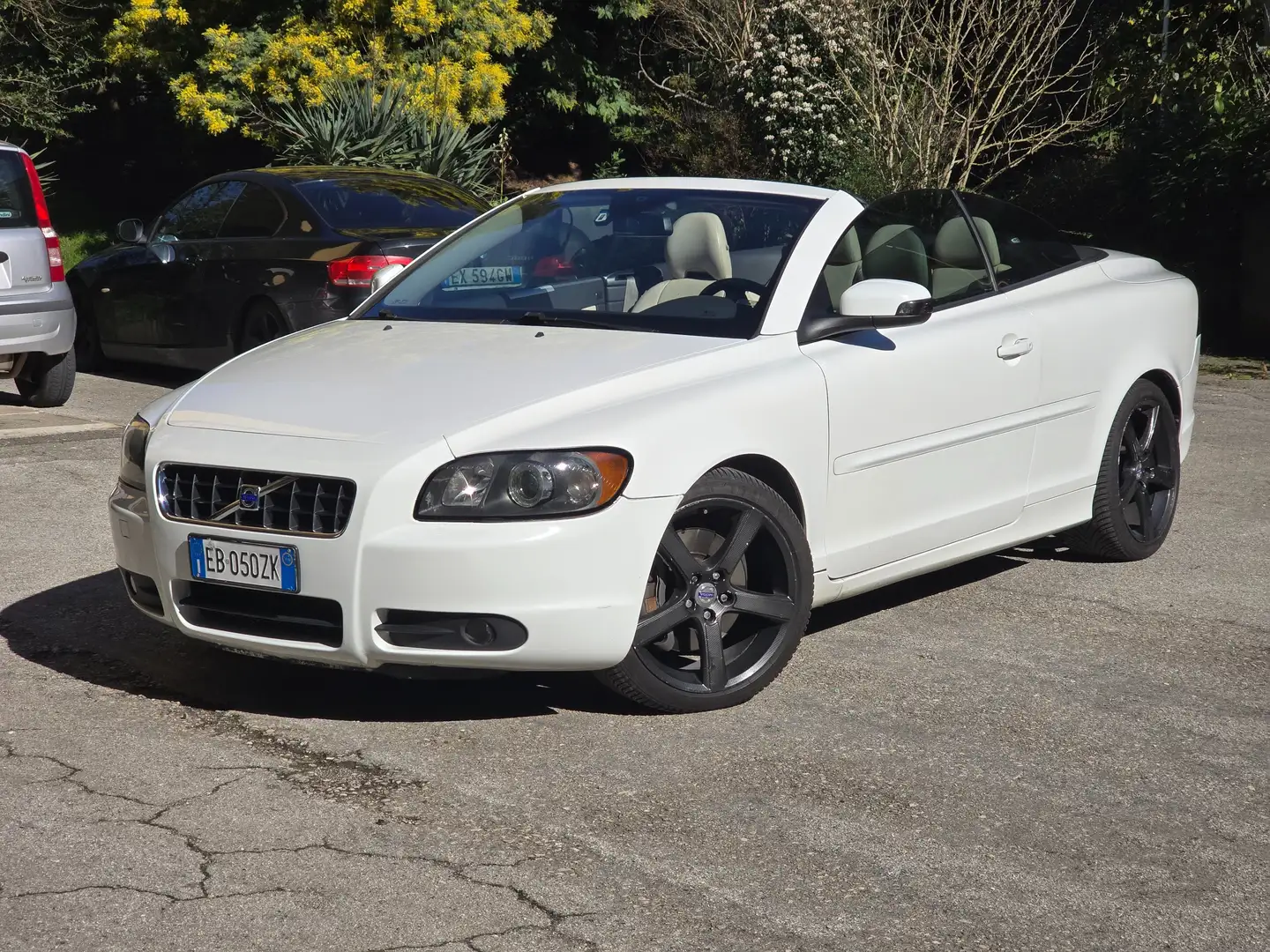 Volvo C70 C70 II 2010 2.0d Ice powershift Bianco - 1