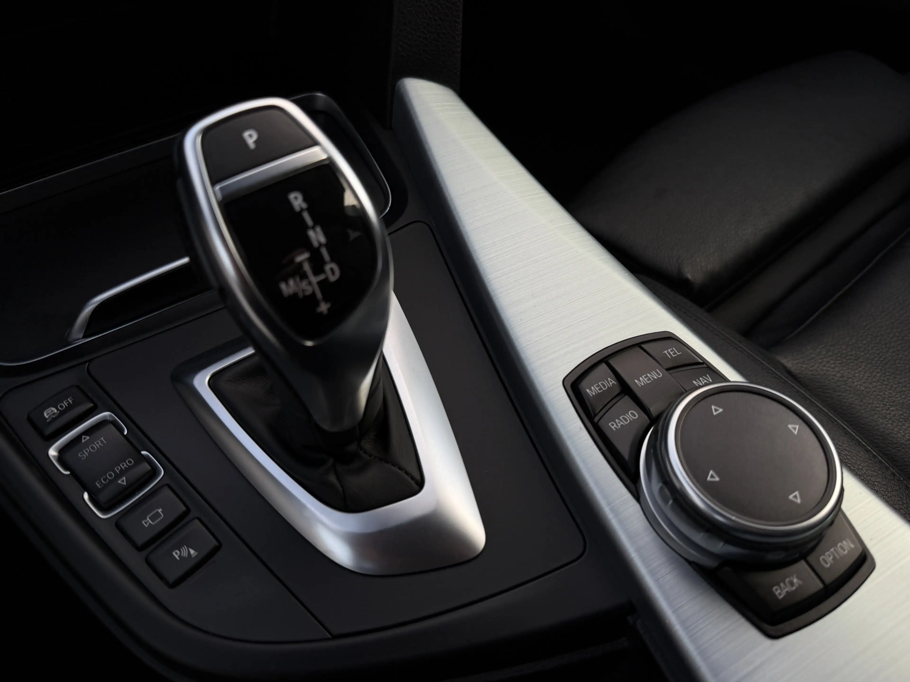 BMW 328 3-serie Gran Turismo 328i M Sport Edition High Exe — photo 34