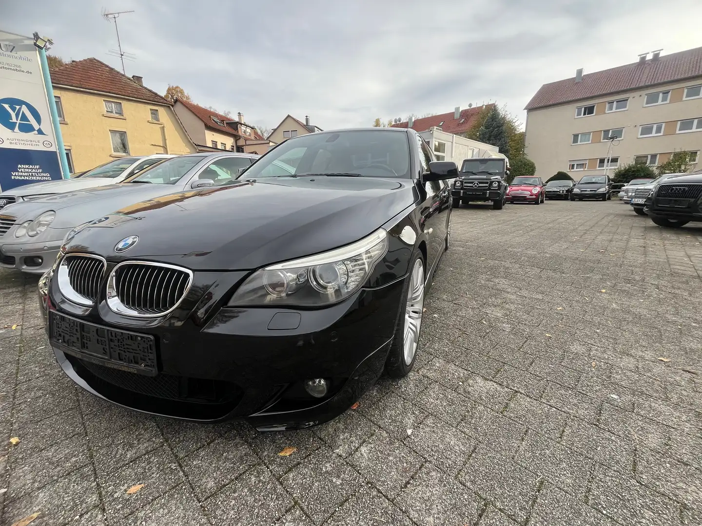BMW 523 523i Černá - 2