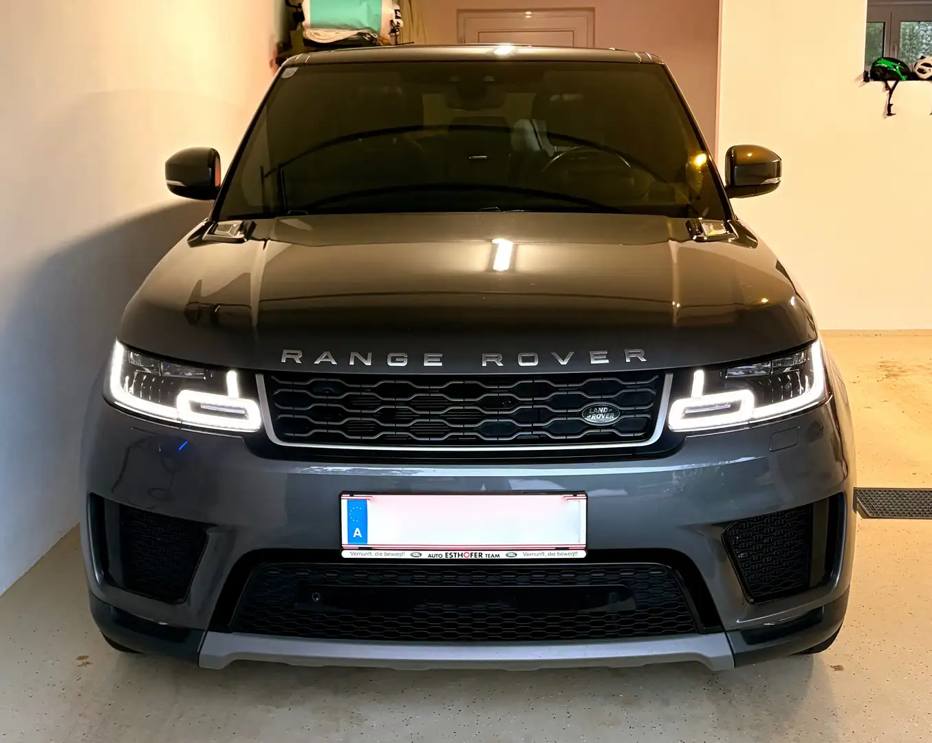 Land Rover Range Rover Sport Range Rover Sport P400e PHEV Plug-in Hybrid SE SE Grau - 1