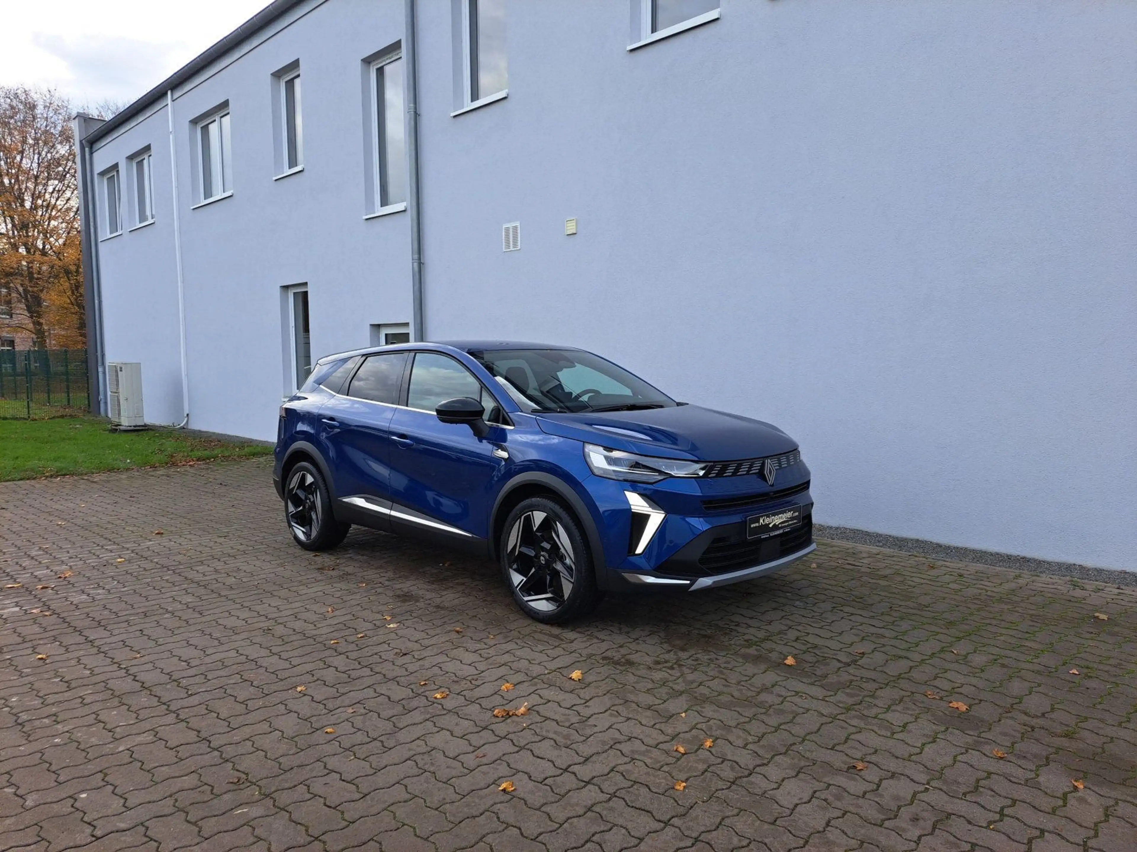 Renault Symbioz 1.8 E-TECH Full Hybrid 160 Iconic — photo 2