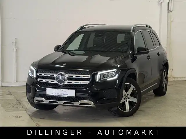Mercedes-Benz GLB 220