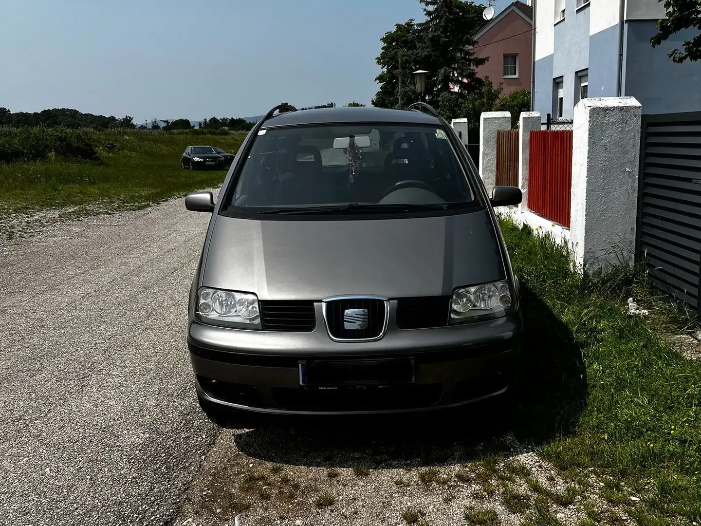 SEAT Alhambra Alhambra family 1,9 TDI PD family Silber - 1