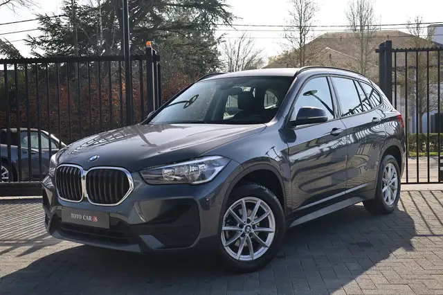 BMW X1 1.5 dA sDrive16 | Euro 6if | Automaat | Leder | Cruise | Navi | Airco |