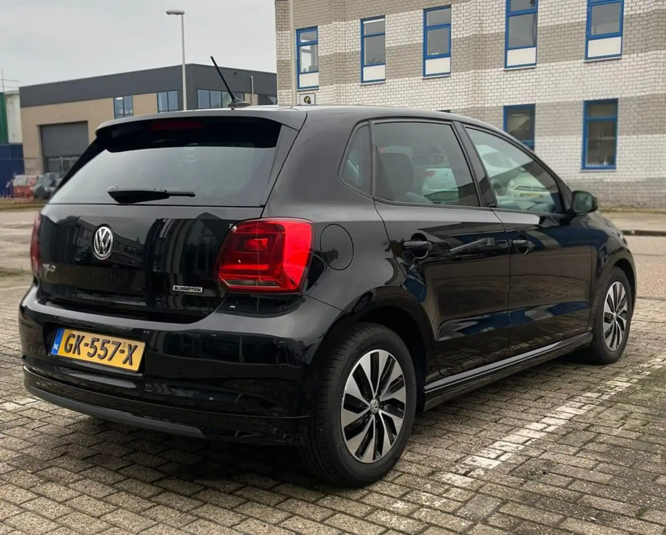 Volkswagen Polo 1.4 TDI Business Edition Zwart - 2