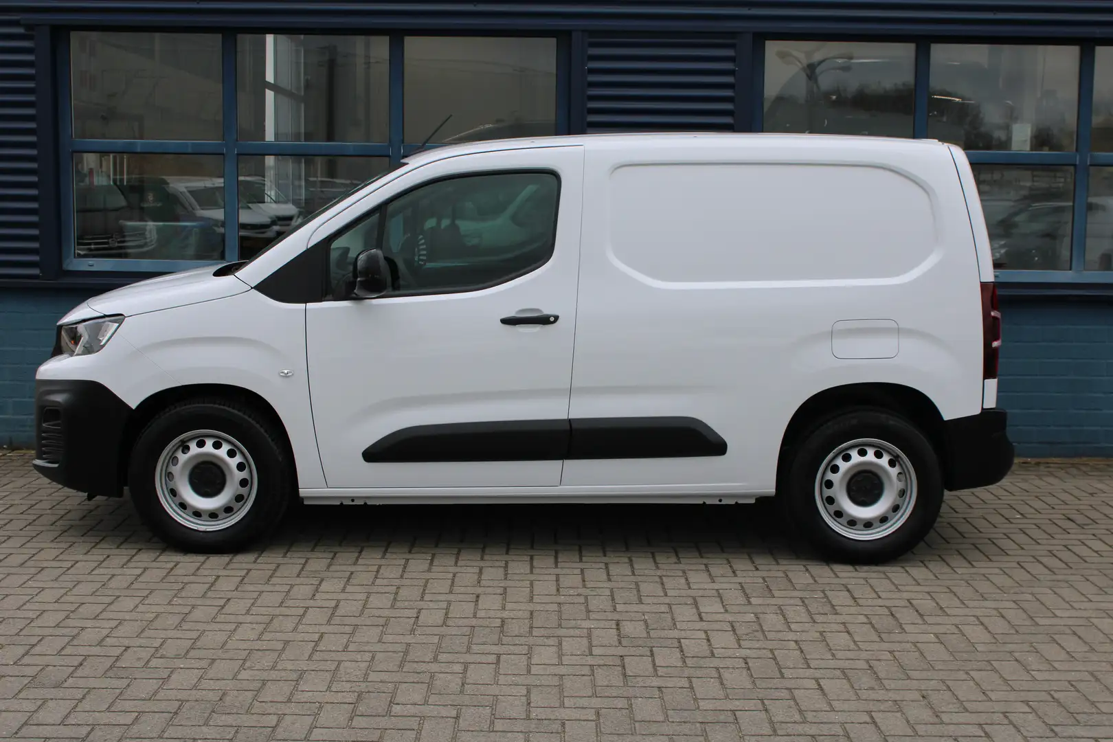 Peugeot Partner e-Partner 50 kWh 2024 | CAMERA | STOEL + STUURVERW Wit - 2