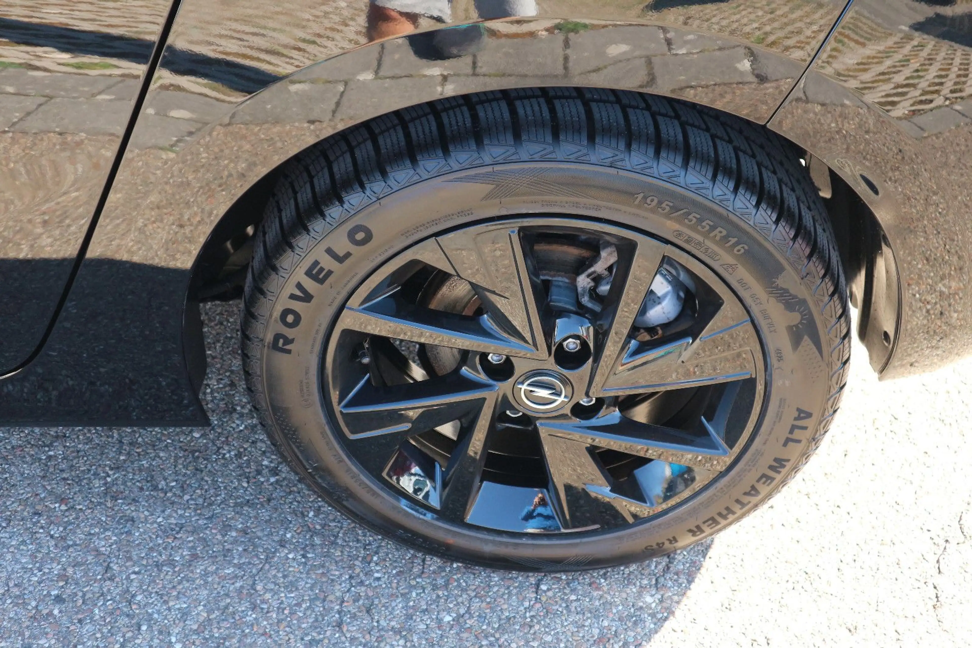 Opel Corsa F GS Automatik Kamera Sitzheizung Navi — photo 14