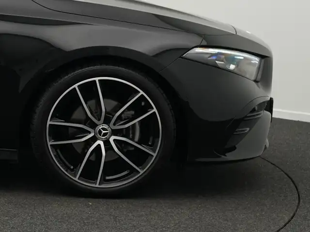 Mercedes-Benz A-Class view 8