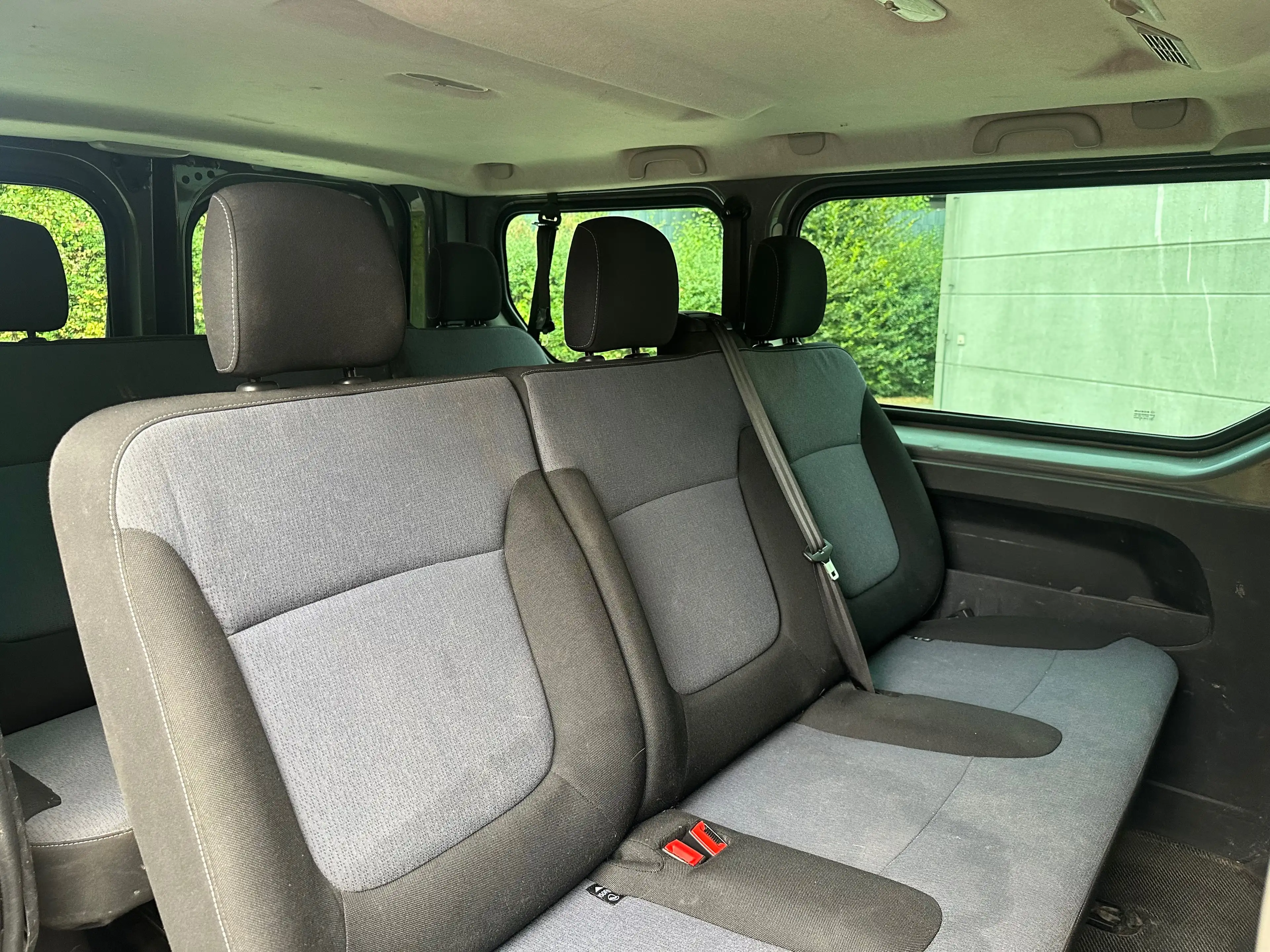 Opel Vivaro Combi L1H1 2,9t KLIMA 9 PLÄTZE NEU TÜV EURO 6 — photo 12