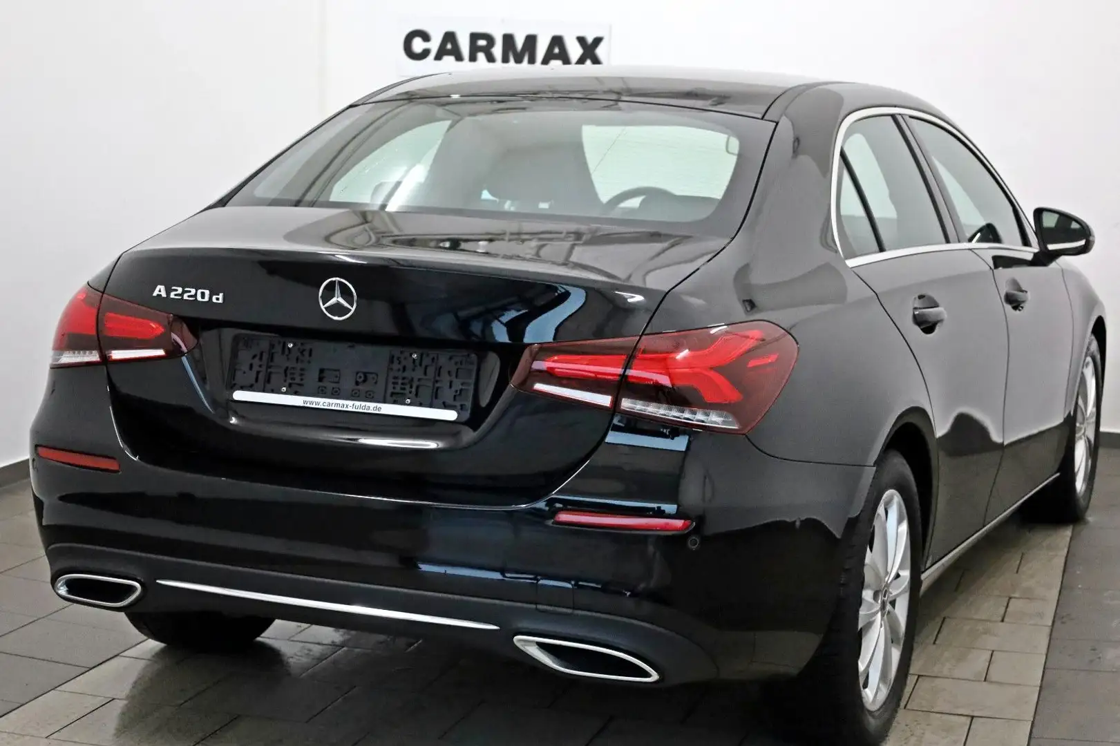 Mercedes-Benz A 220 d Lim. Progressive T.Leder,Navi,LED,SH,Park Noir - 2