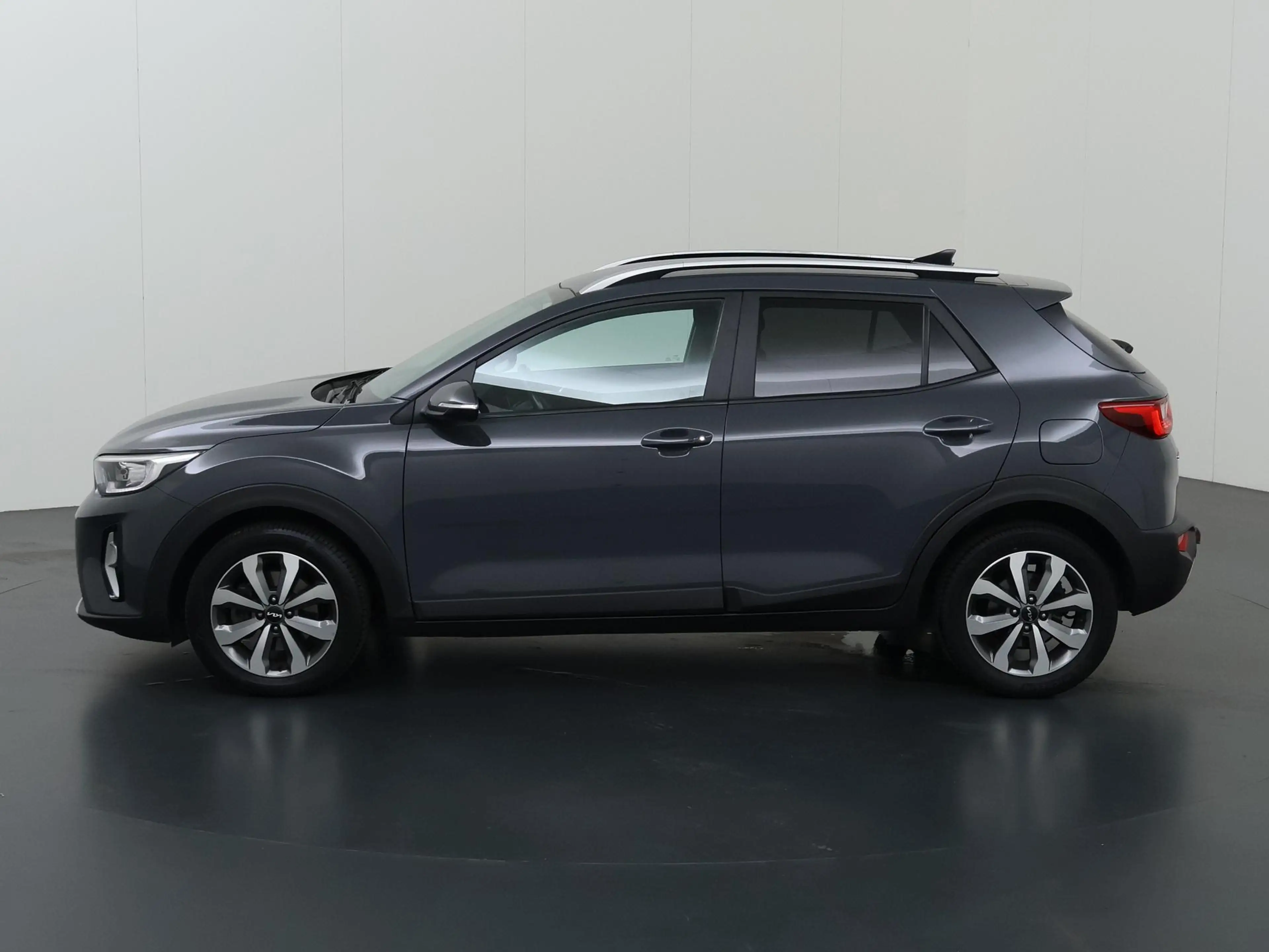 Kia Stonic 1.0 T-GDi MHEV DynamicPlusLine | Trekhaak | Naviga — photo 5