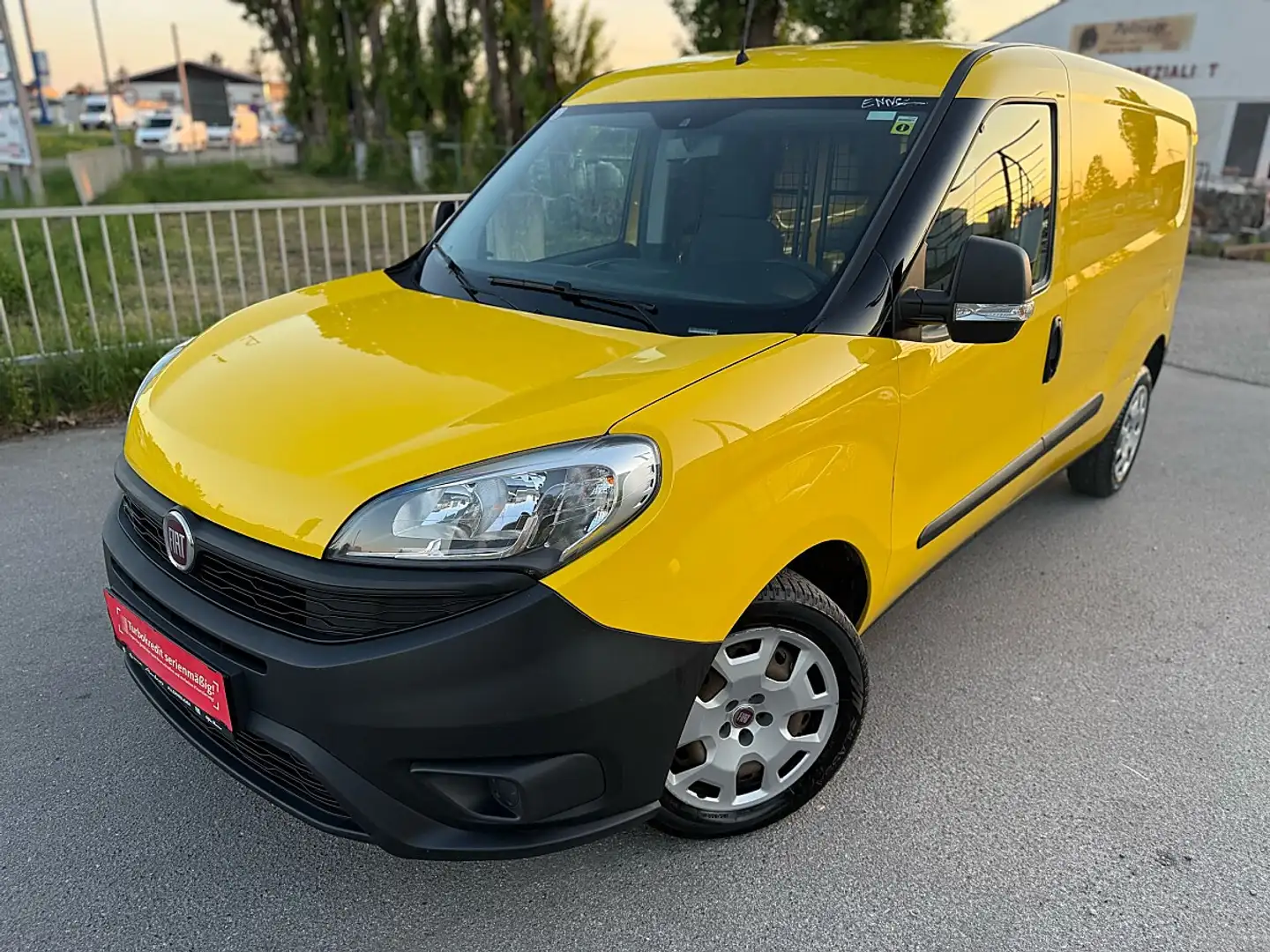 Fiat Doblo Cargo Maxi 1,3 Multijet***Neues Pickerl**... Gelb - 1