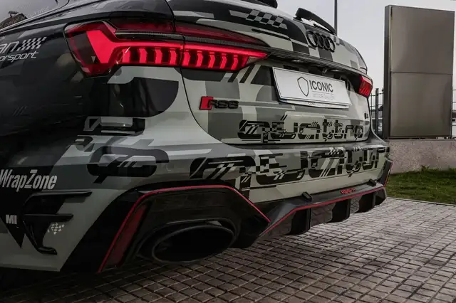 Audi RS6 view 8