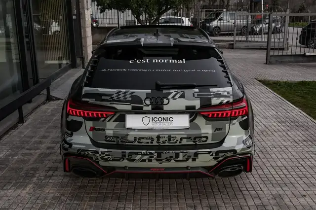 Audi RS6 view 7