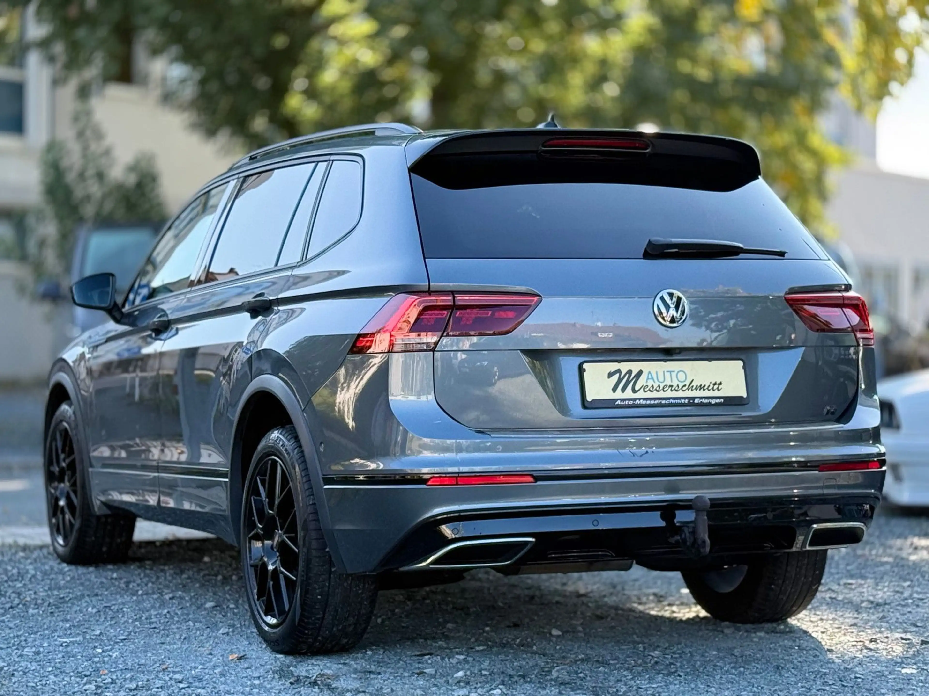 Volkswagen Tiguan Allspace Highline R-LINE 4Motion DSG AHK — photo 5