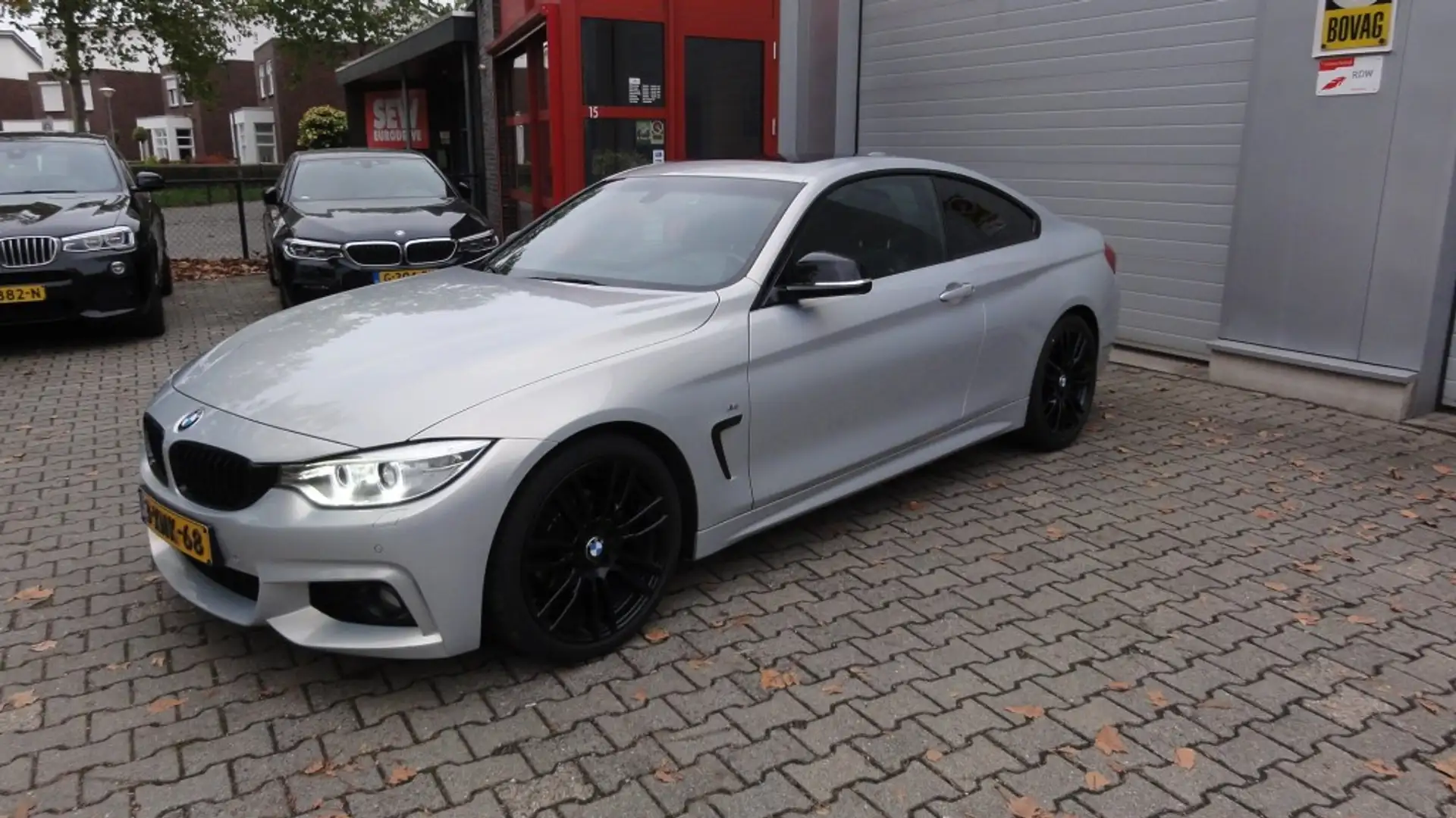 BMW 420 420i High Executive. M-Pakket. Grijs - 1
