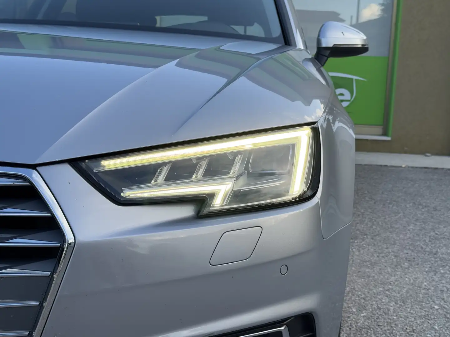 Audi A4 Avant 40 2.0 tdi Business Sport 190cv s-tronic my1 - 1