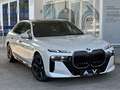BMW 740 d xDrive M-Sportpacket Pro Limousine Aut. Weiß - thumbnail 3