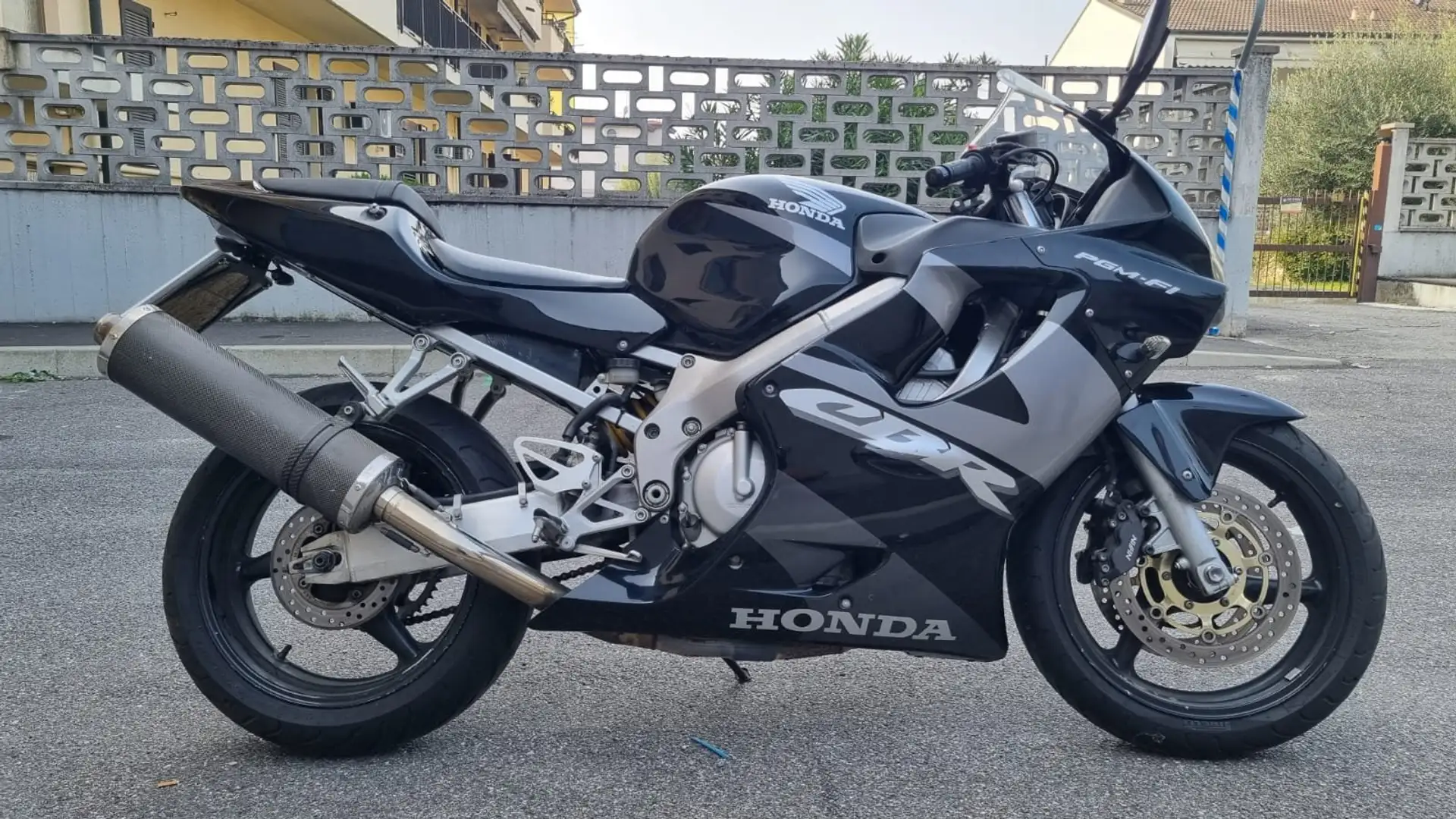 Honda CBR 600 F Nero - 1