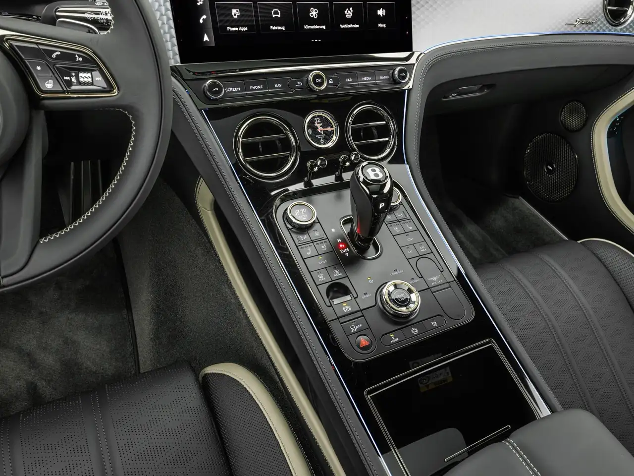 Bentley Continental 2024 — фото 15