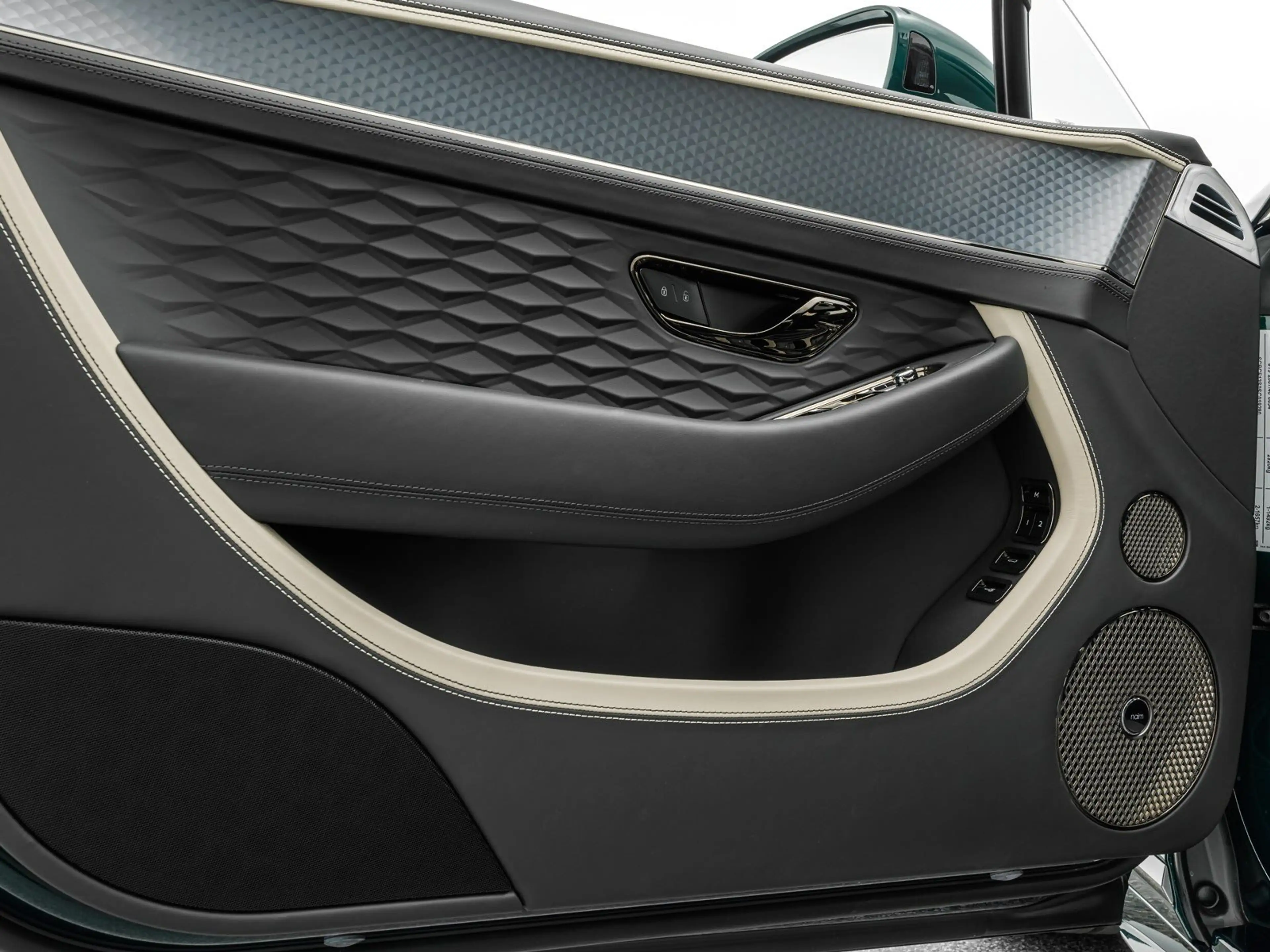 Bentley Continental GT Speed V8 Hybrid — photo 9