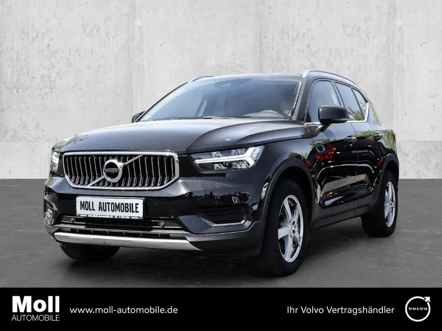 Volvo XC40 Inscription 2WD D3 EU6d-T StandHZG Navi Leder Digi Fekete - 1
