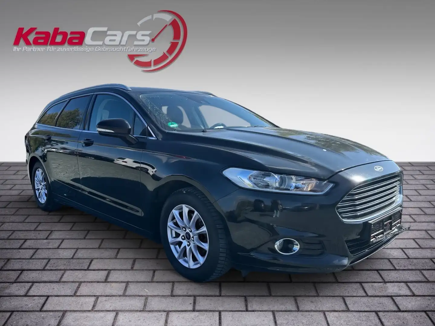 Ford Mondeo Turnier Titanium Aut 1.5 EB Schwarz - 2