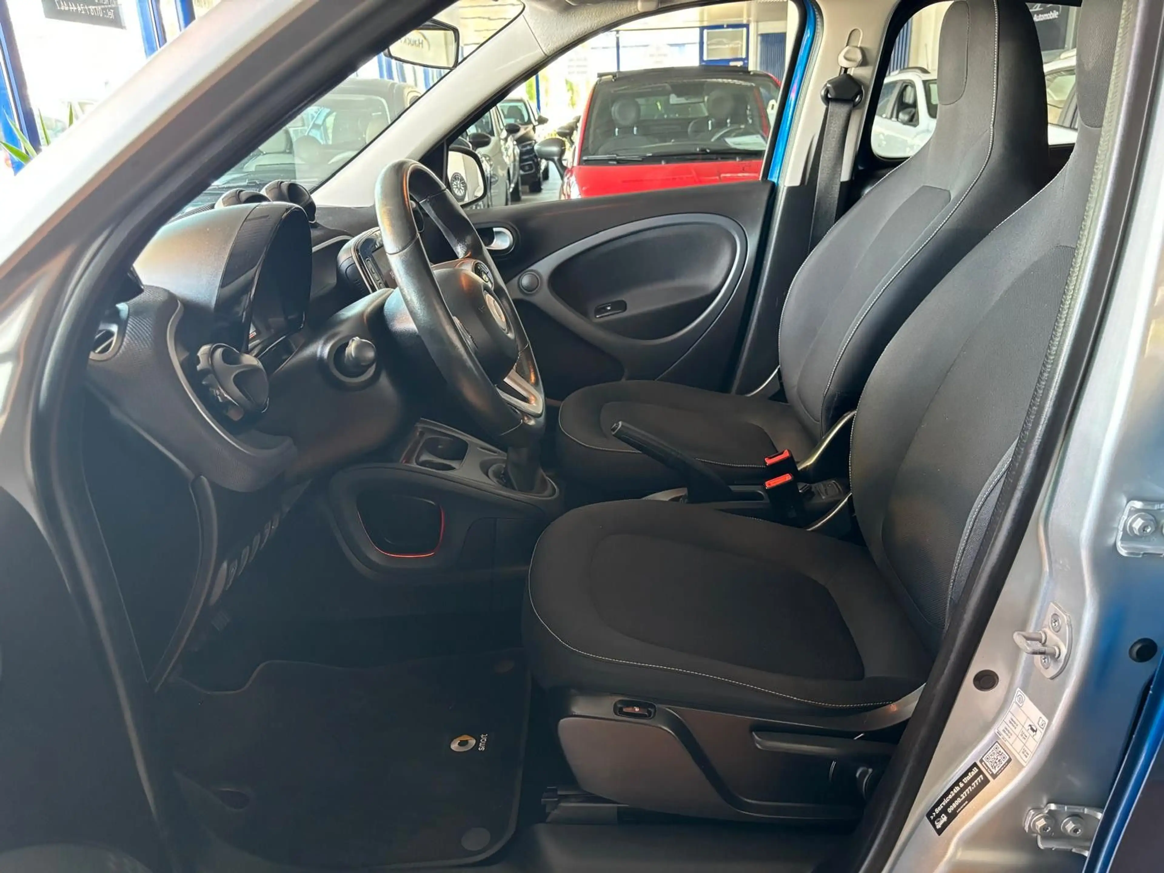 smart forFour forfour  66 kW / Panorama. — photo 8