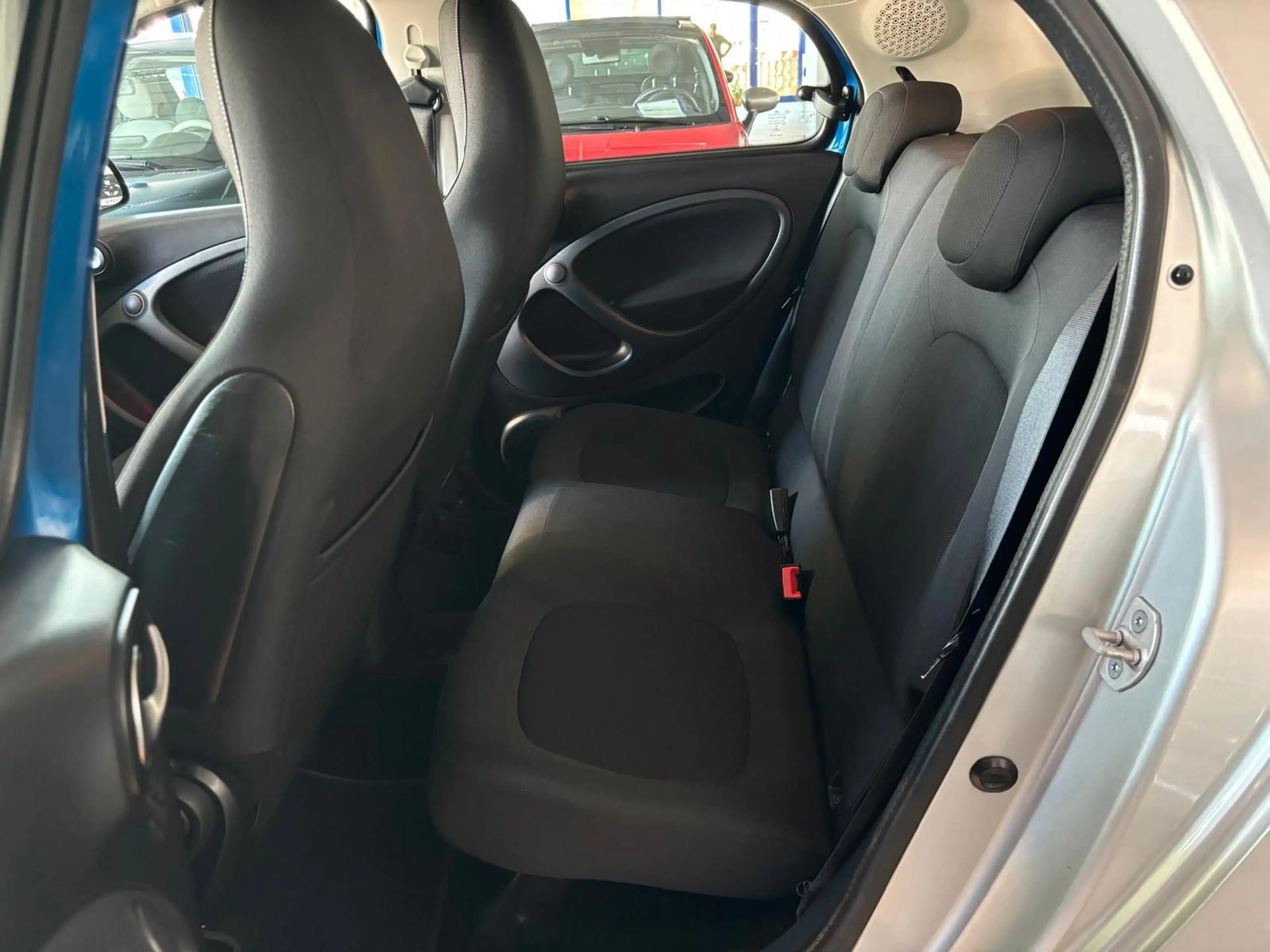 smart forFour forfour  66 kW / Panorama. — photo 11