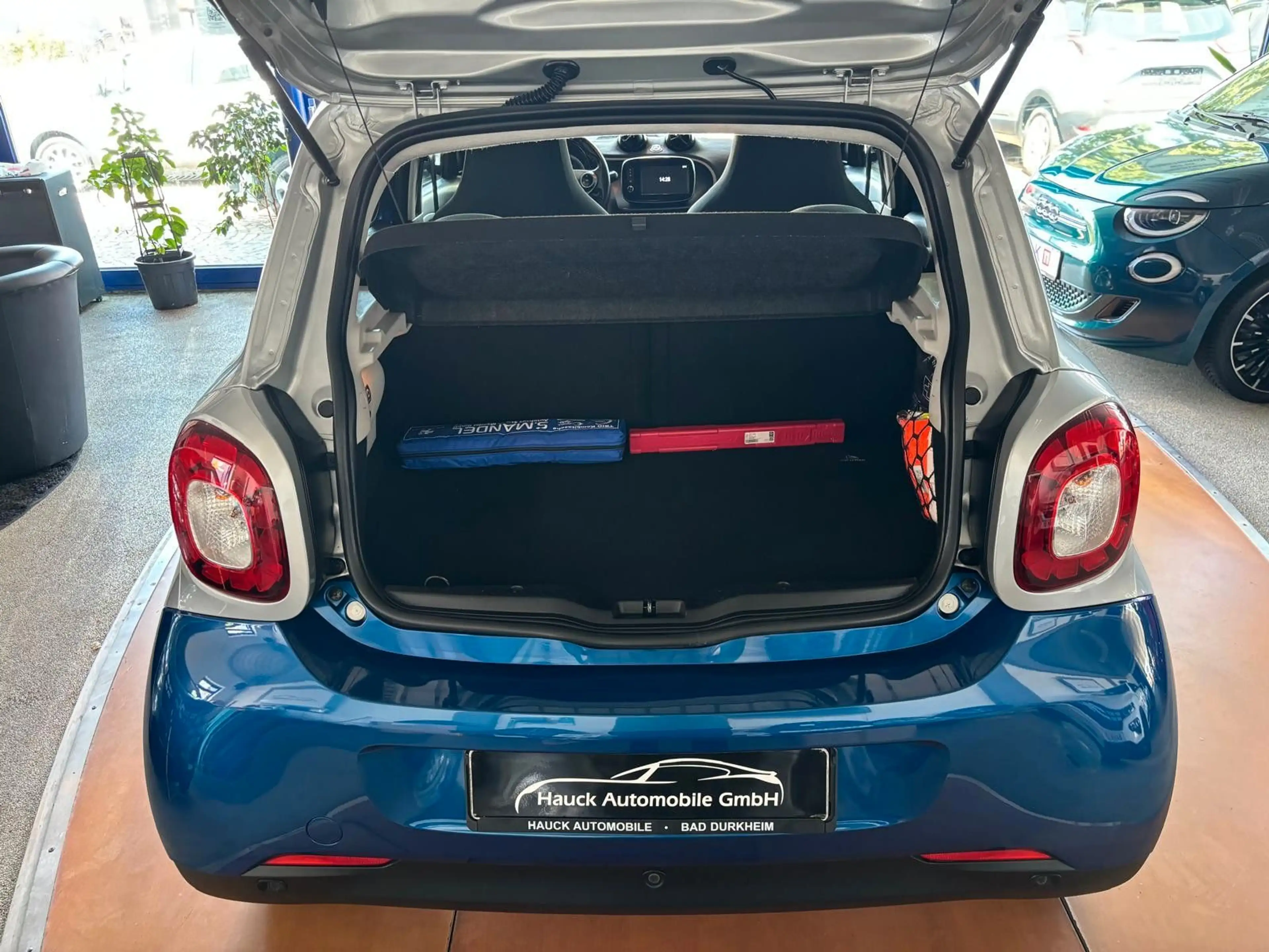 smart forFour forfour  66 kW / Panorama. — photo 12