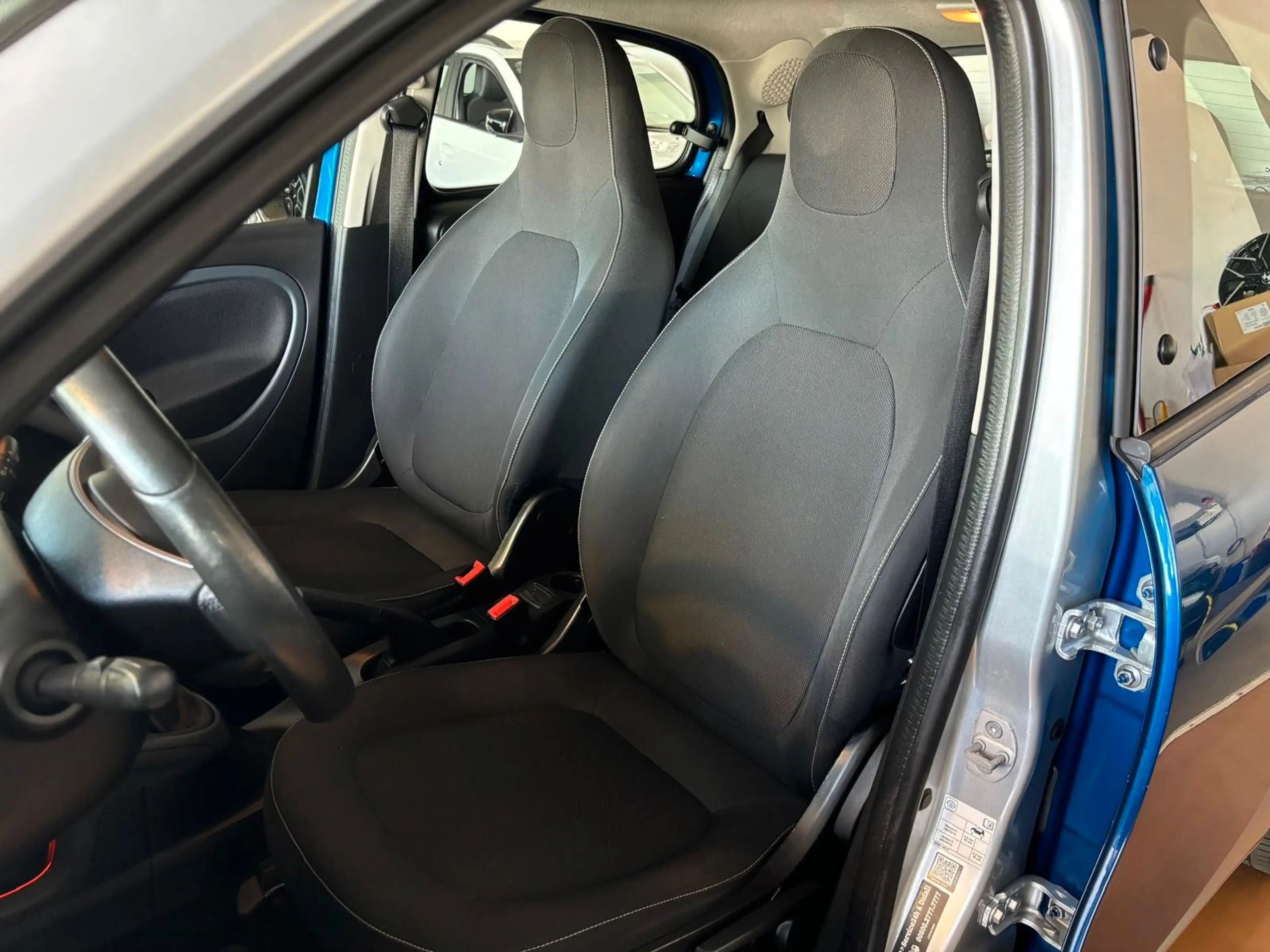 smart forFour forfour  66 kW / Panorama. — photo 10