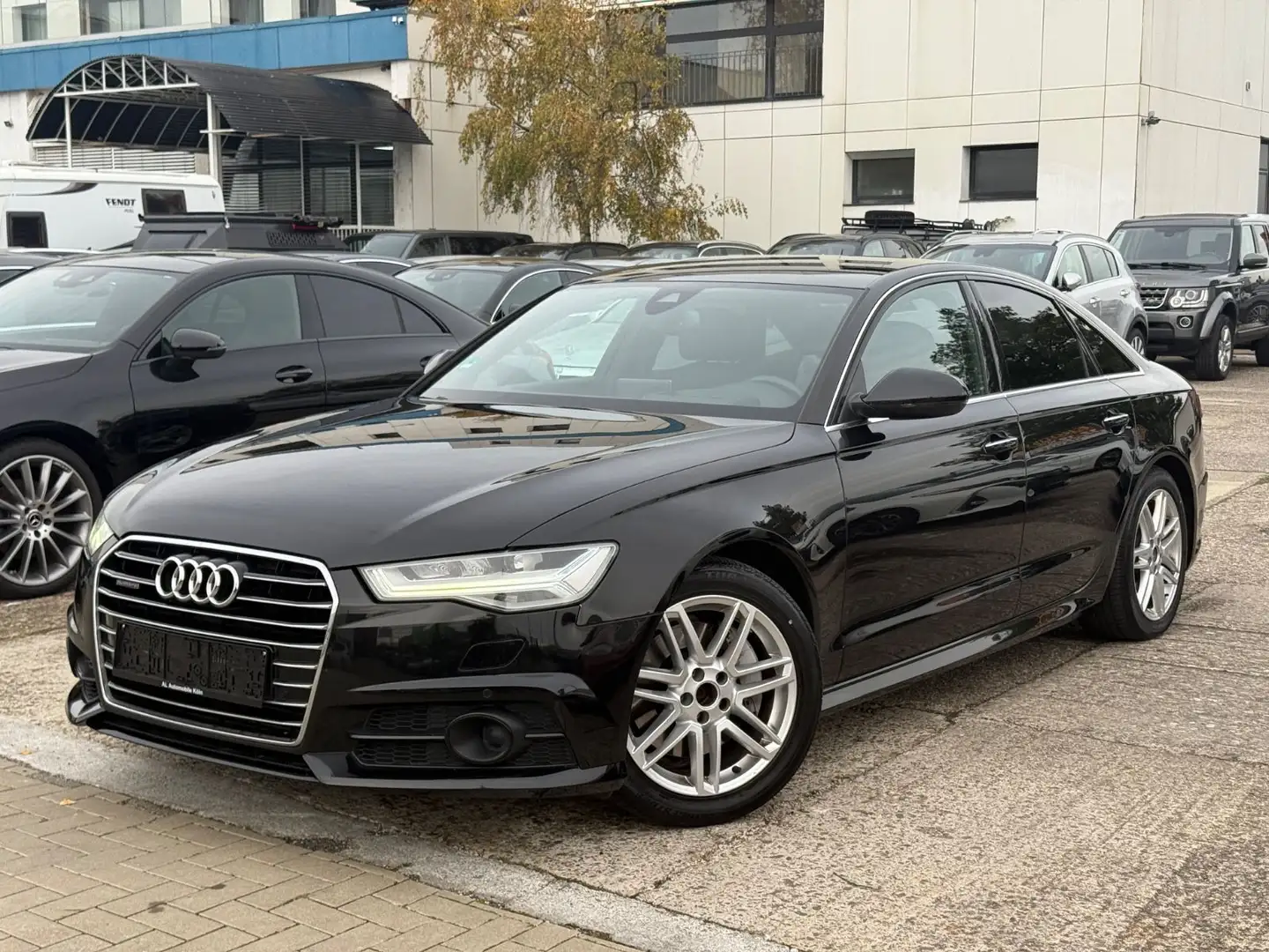 Audi A6 3.0L/quattro/Matrix LED/Bose/HUD/ACC/AHK Schwarz - 1