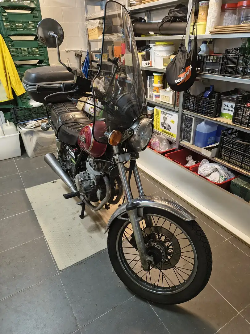 Suzuki GN 250 Rot - 2