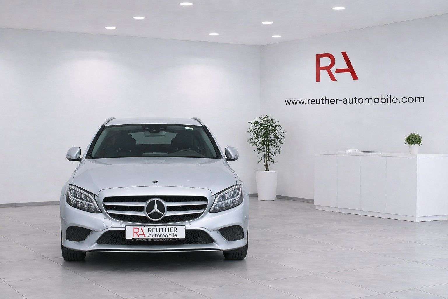 Second hand Mercedes Benz C-Class 
