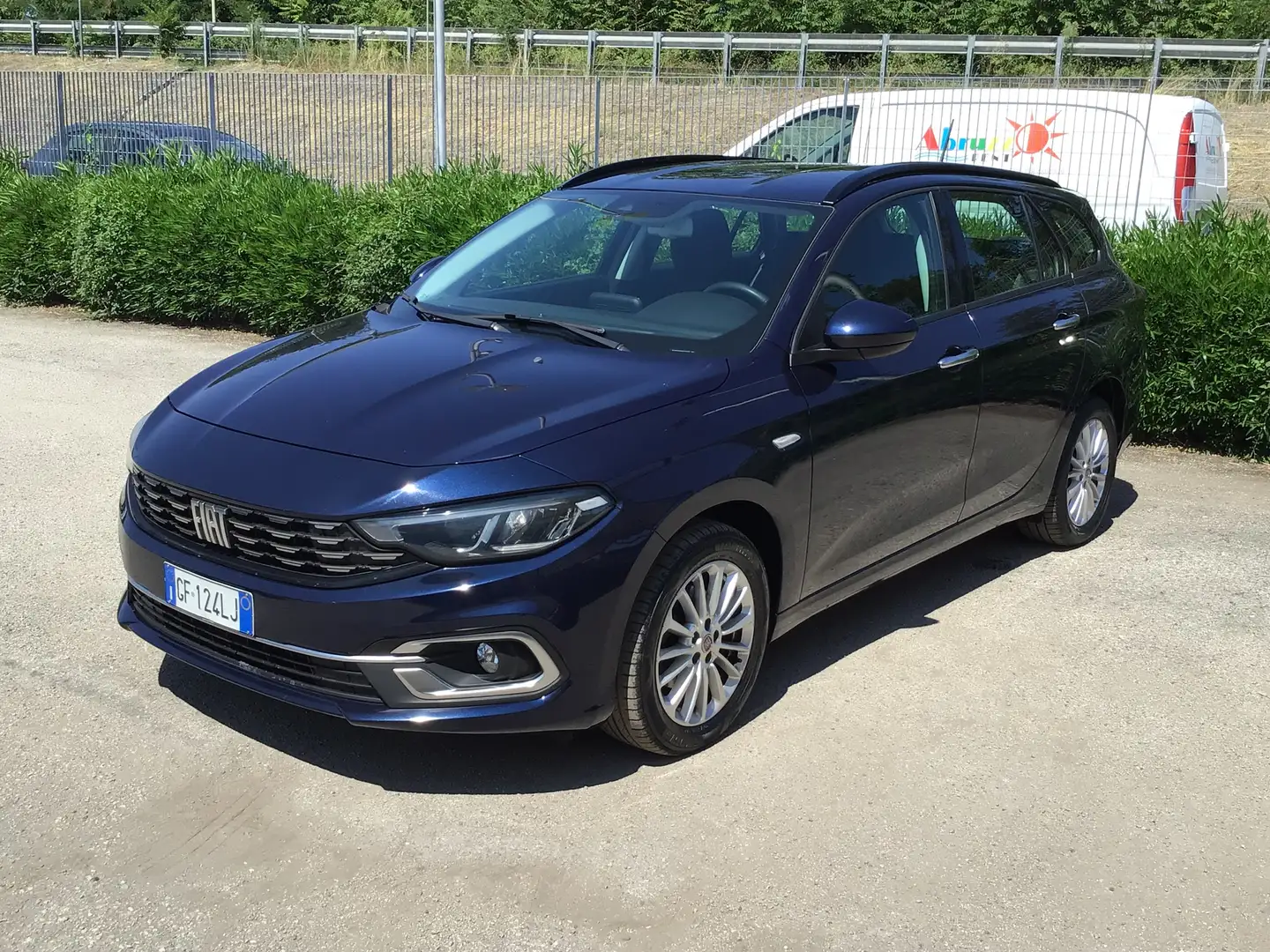 Fiat Tipo Tipo SW 1.6 Mjt 131Cv  Life  Navigatore Bleu - 1