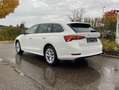 Skoda Octavia Combi 2.0 TDI Style 17"+NAVI-COLUMBUS+LE Weiß - thumbnail 3