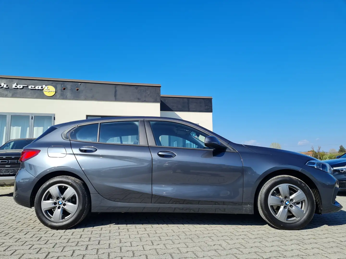 BMW 116 benzina 116i Advantage Grau - 2