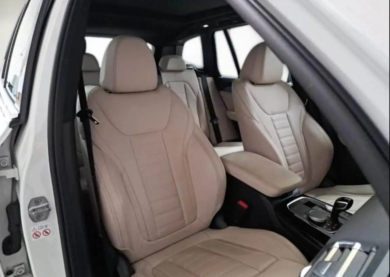 BMW X3 xDrive30e Msport TETTO APRIBILE 9