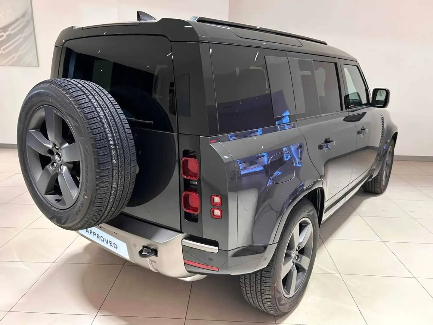 Land Rover Defender 110 3.0D I6 200 CV AWD Auto X-Dynamic SE Grigio - 2