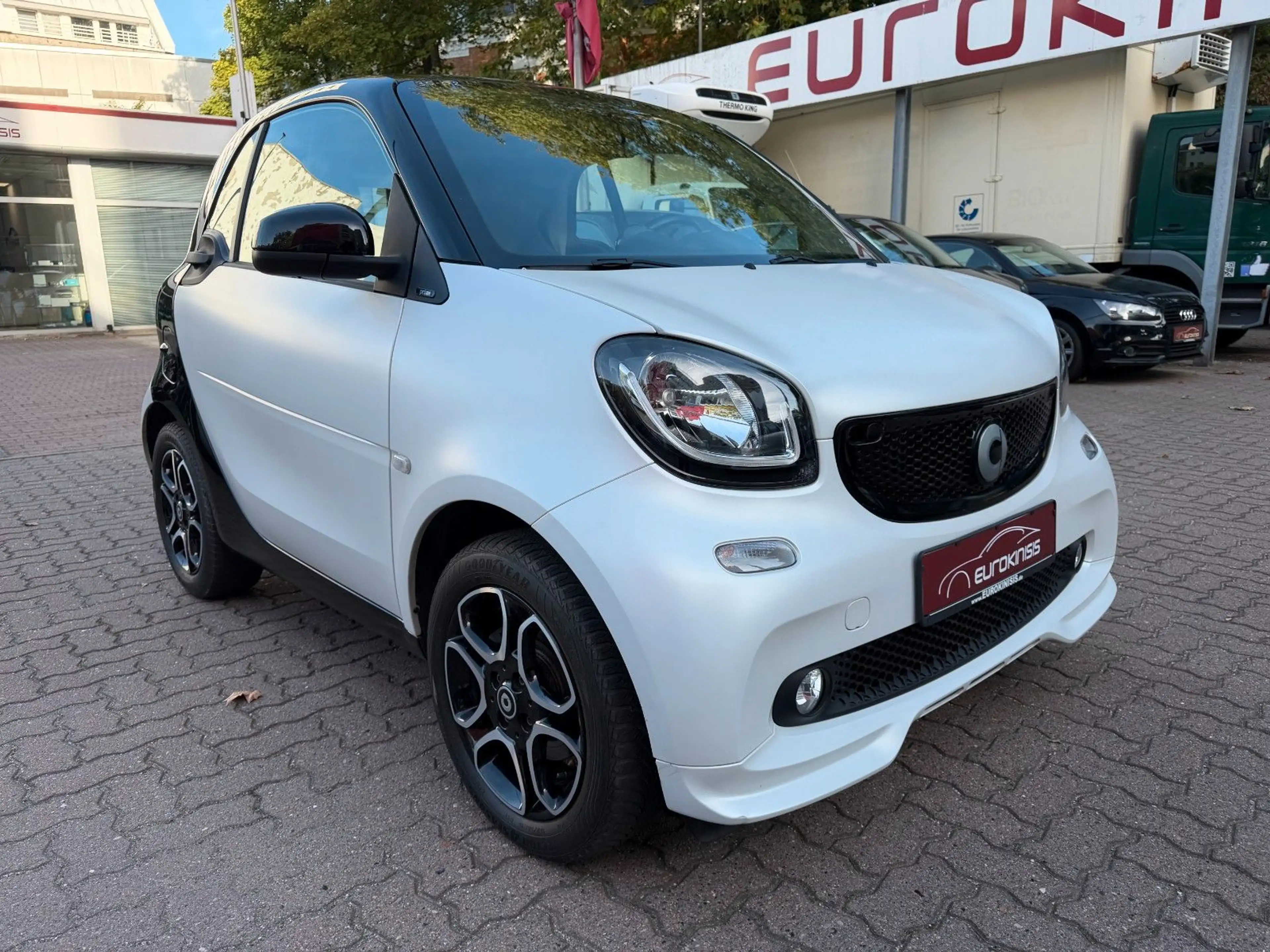 smart forTwo fortwo 66kW DCT PRIME*PANO*LEDER*NAVI*SHZ* — photo 8