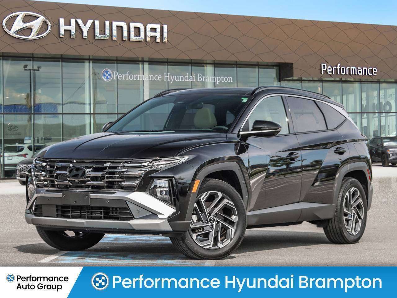 2025 Hyundai Tucson Ultimate | Low kms | No Accidents | Hybrid |