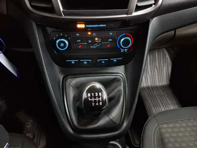 Ford Transit view 10