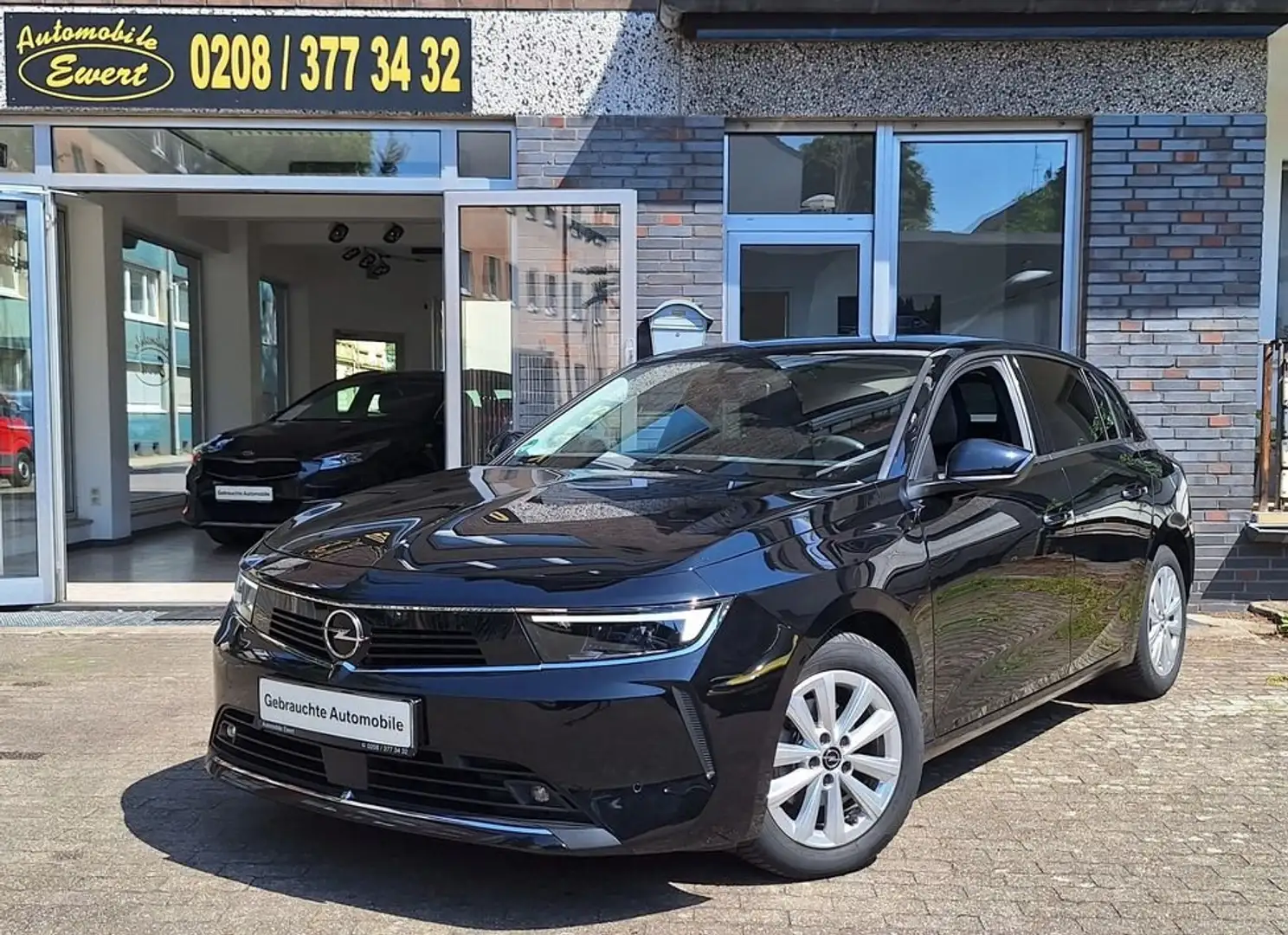 Opel Astra L Business Automatik nur33Tkm Digital Navi Kamera Noir - 1