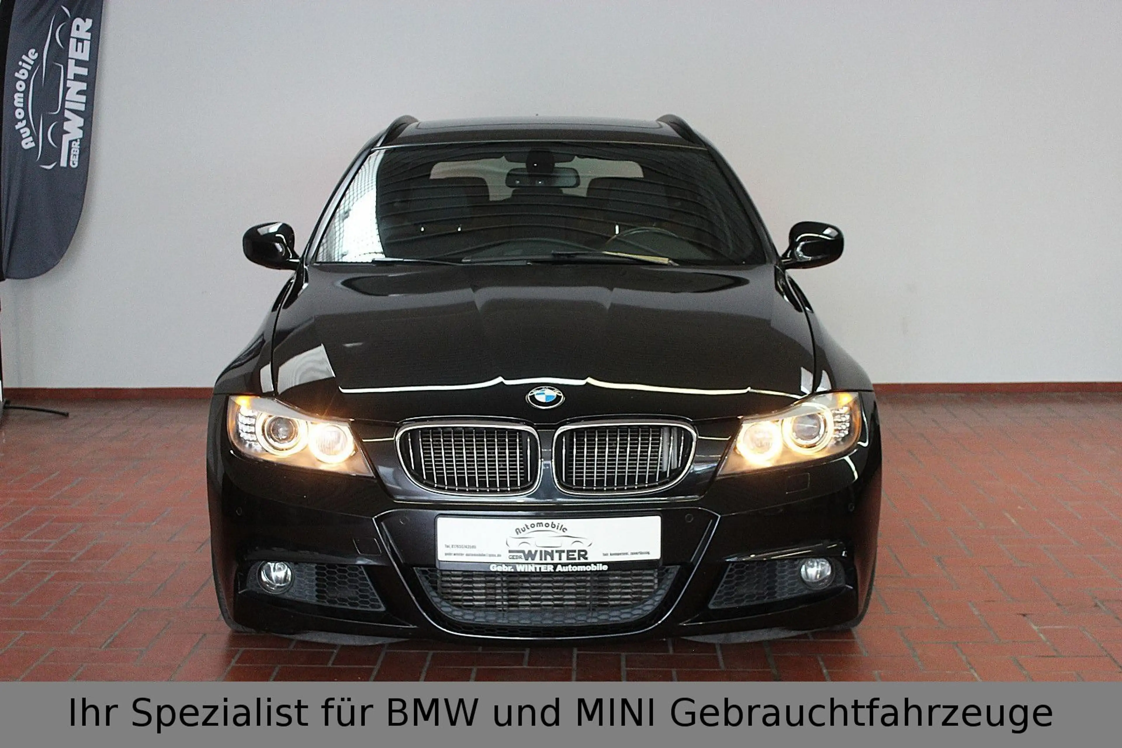 BMW 335 i*M-Paket*2.Hand*Scheckheft*Navi*Xenon — photo 2