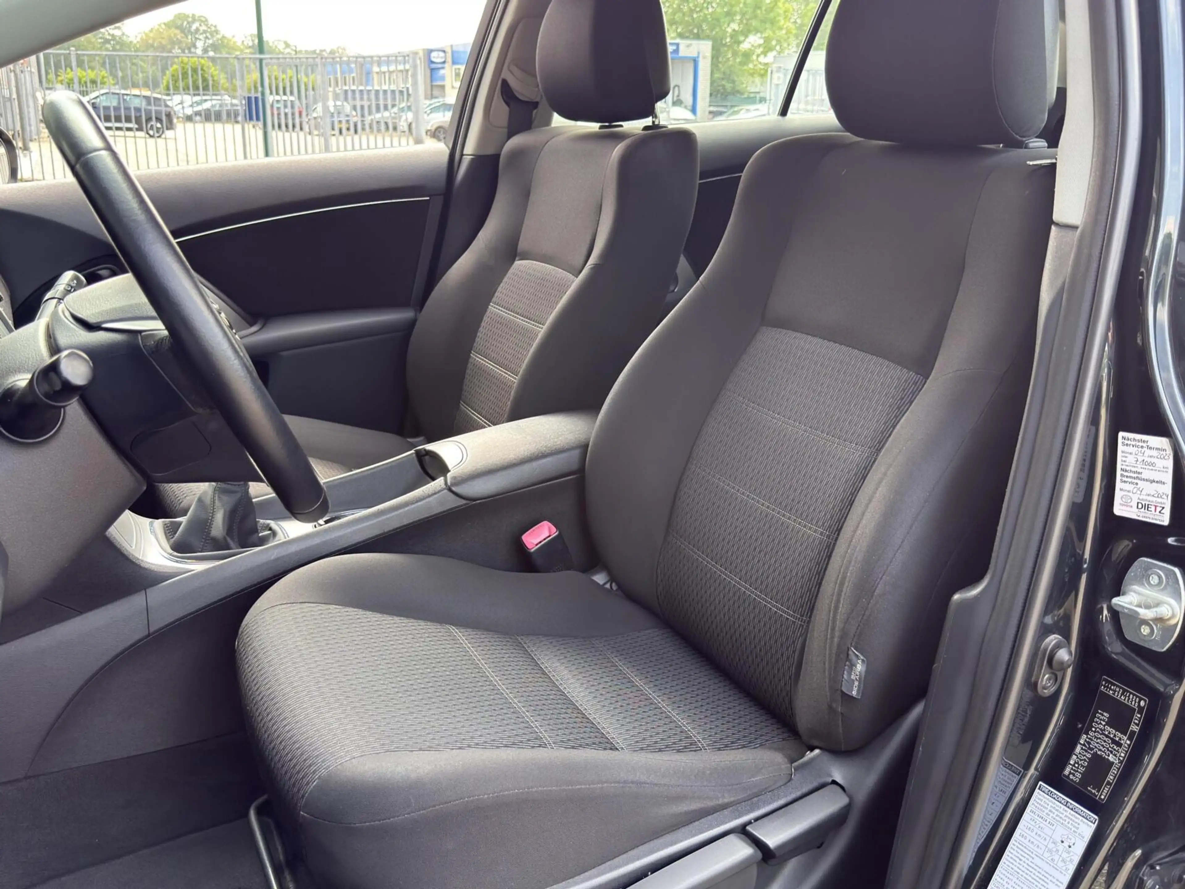 Toyota Avensis Wagon 1.8 VVTi|Facelift|1e eig.|Camera|Navi|BT — photo 8