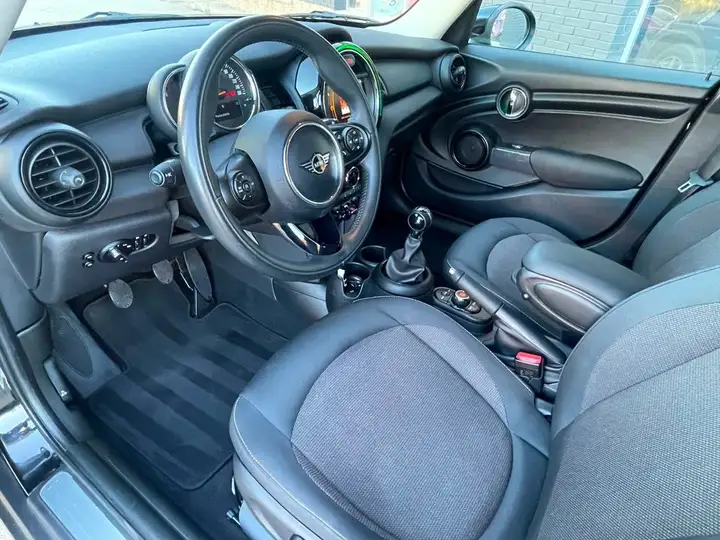 MINI One 2020, foto 23