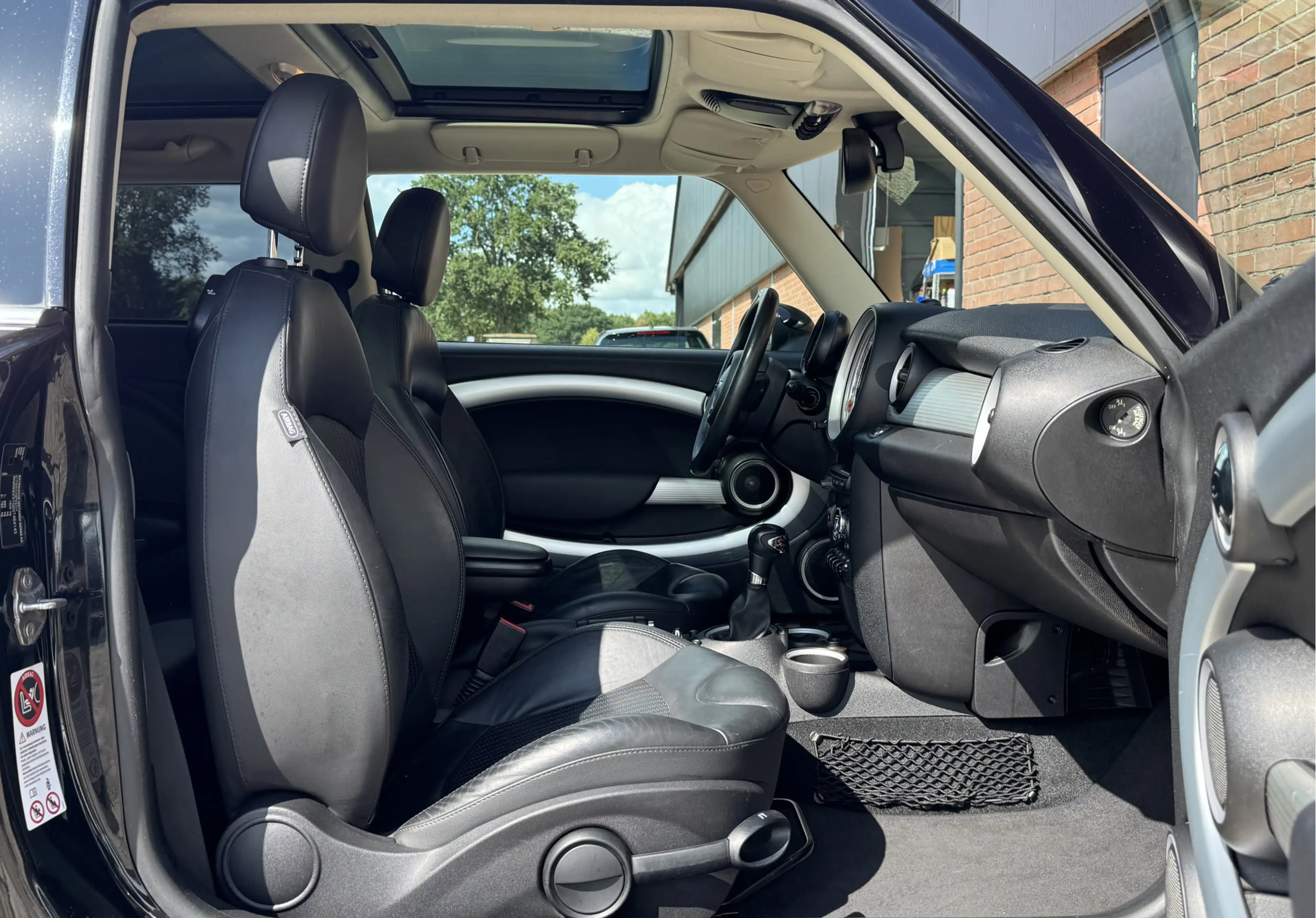 MINI Cooper S 3-Deurs 1.6 WESTMINSTER | LEDER | PANO | NAVI! — photo 28