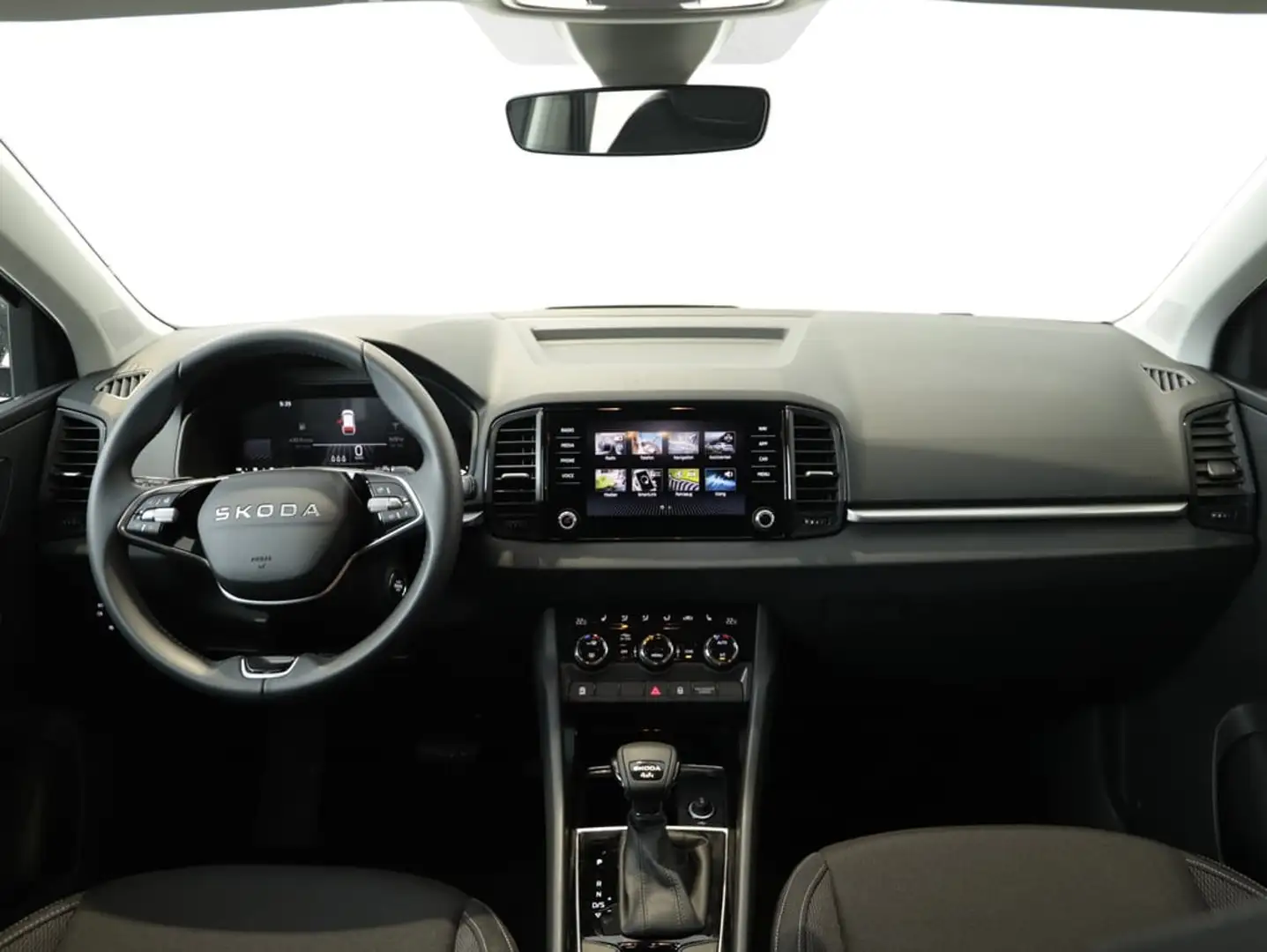 Skoda Karoq 4x4 Selection TDI DSG Schwarz - 2