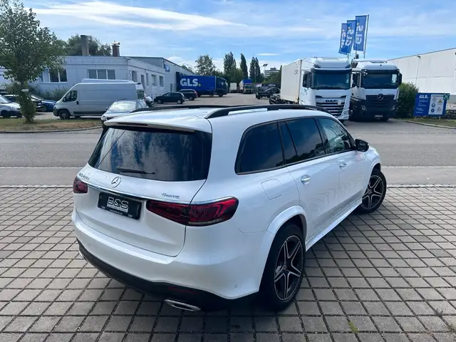 Mercedes-Benz GLS Class view 7