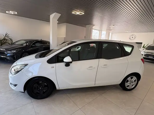 Opel Meriva view 3